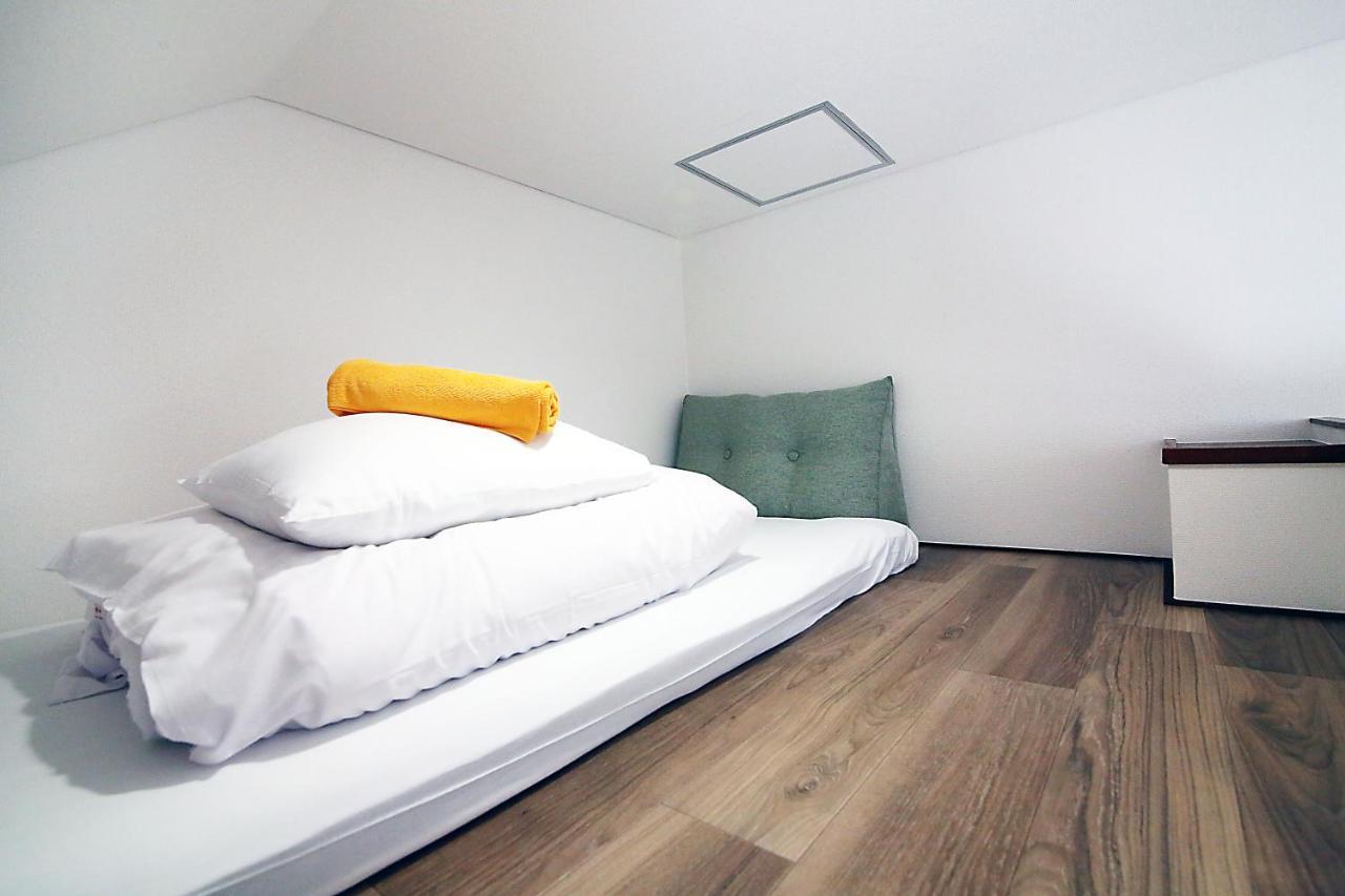 Sunrise Apartment Tokyo Exterior photo